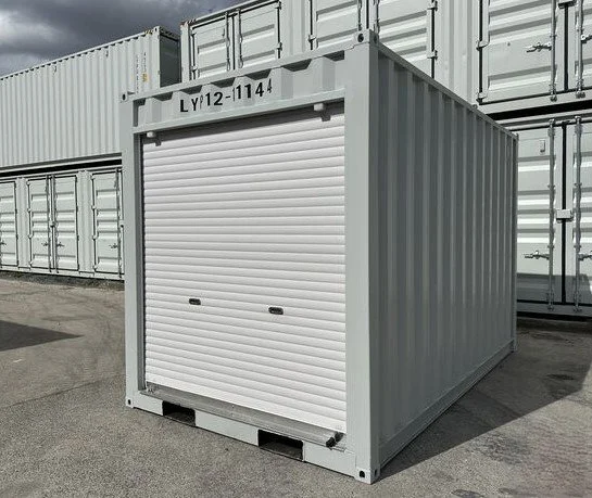 EAL-Vue-exterieure-du-container-12-pieds-neuf-avec-poches-pour-fourches.webp EAL-Vue-exterieure-du-container-12-pieds-neuf-avec-poches-pour-fourches.webp