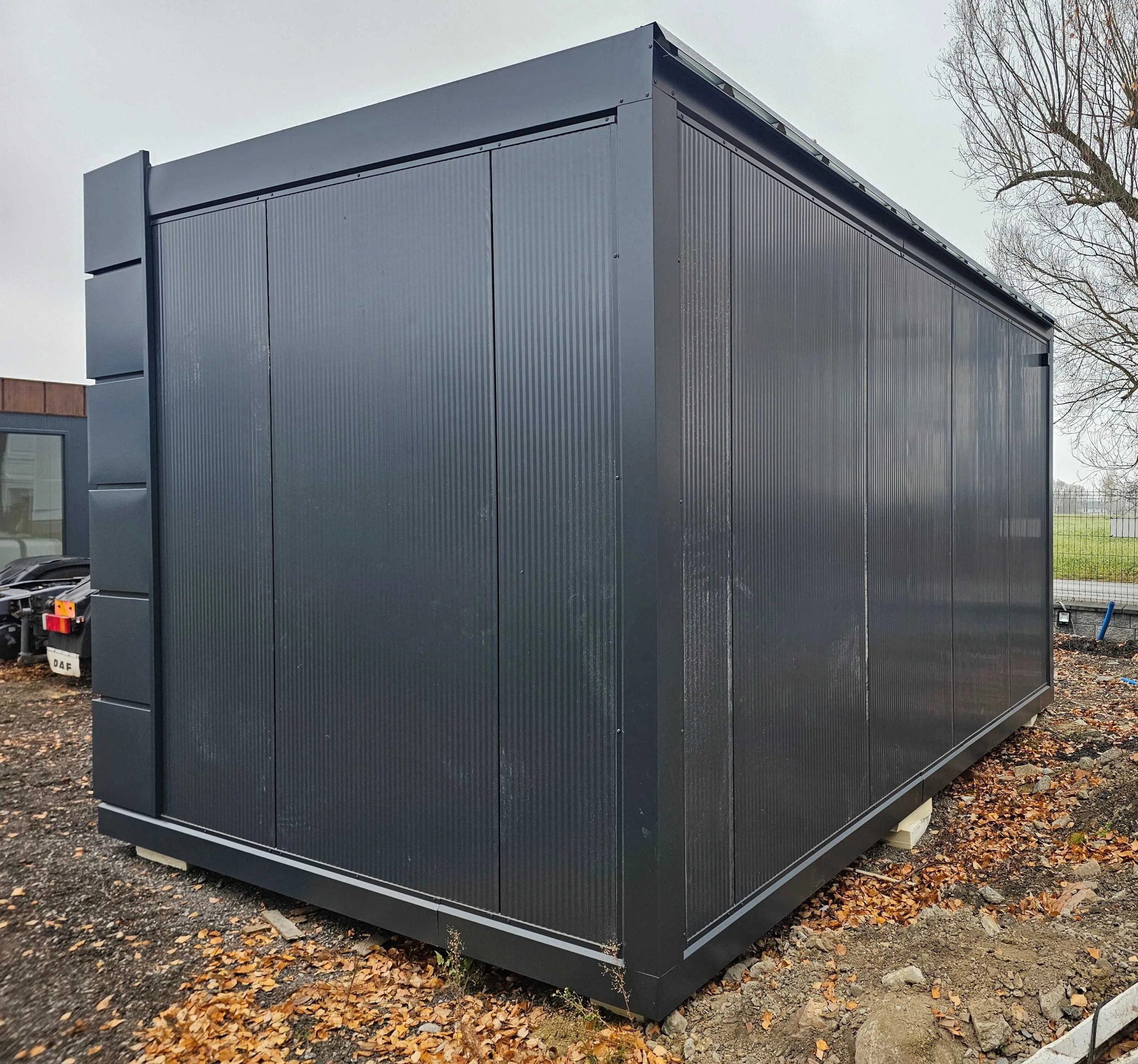 EARL-Bureau-de-Jardin-15-m2-2-scaled-1.jpeg EARL-Bureau-de-Jardin-15-m2-2-scaled-1.jpeg