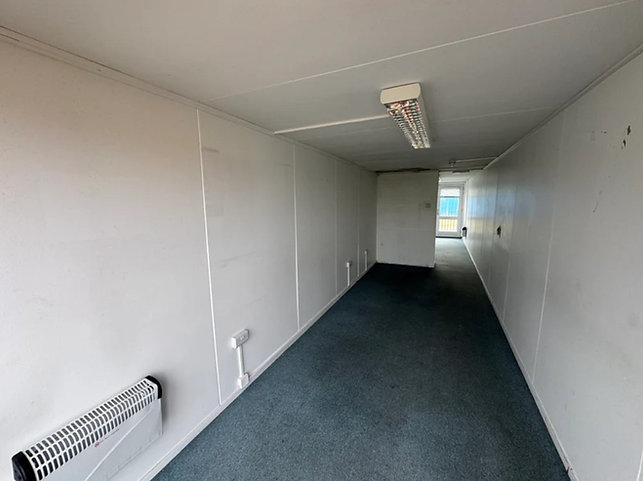 conteneur-amenage2.jpg conteneur-amenage2.jpg