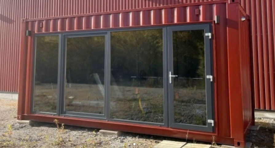 conteneur-sport2.jpg conteneur-sport2.jpg